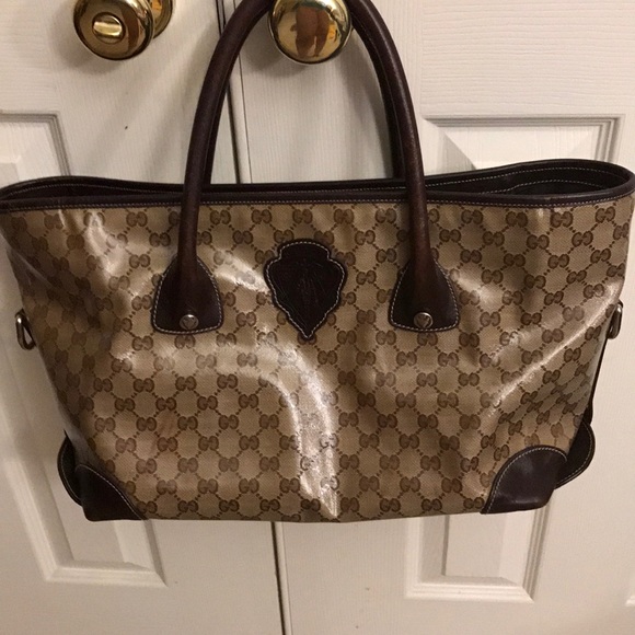 Authentic Gucci Crest bag - Picture 1 of 7